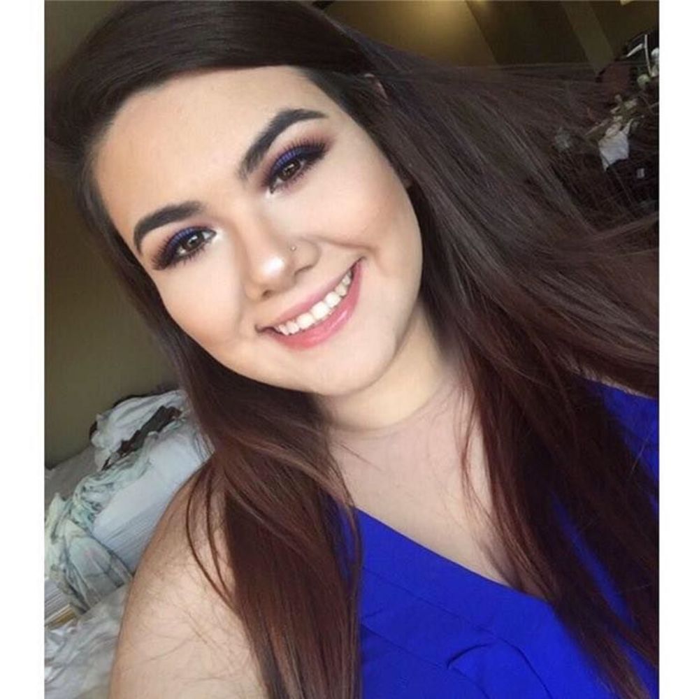 Meet your Posher, Leslie